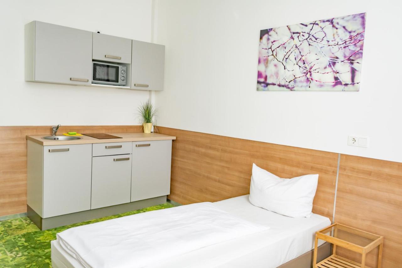 24Seven Apartments - Self Check-In Altdorf  Buitenkant foto